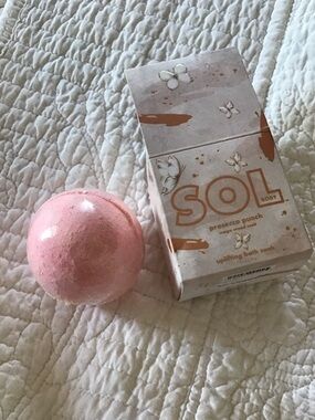 New Colourpop Prosecco Punch Pink Bath Bomb